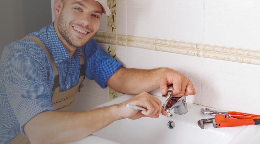 Handle or spout repair in Noble, LA